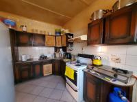  of property in Alan Manor