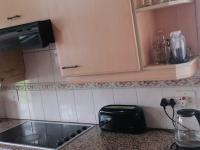  of property in Glenvista