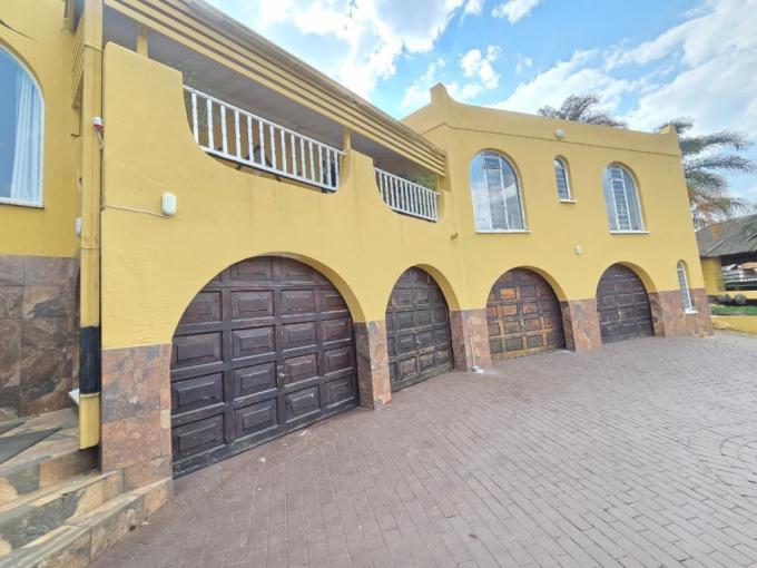 4 Bedroom House for Sale For Sale in Bassonia - MR699594