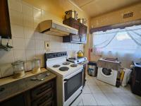  of property in Alan Manor