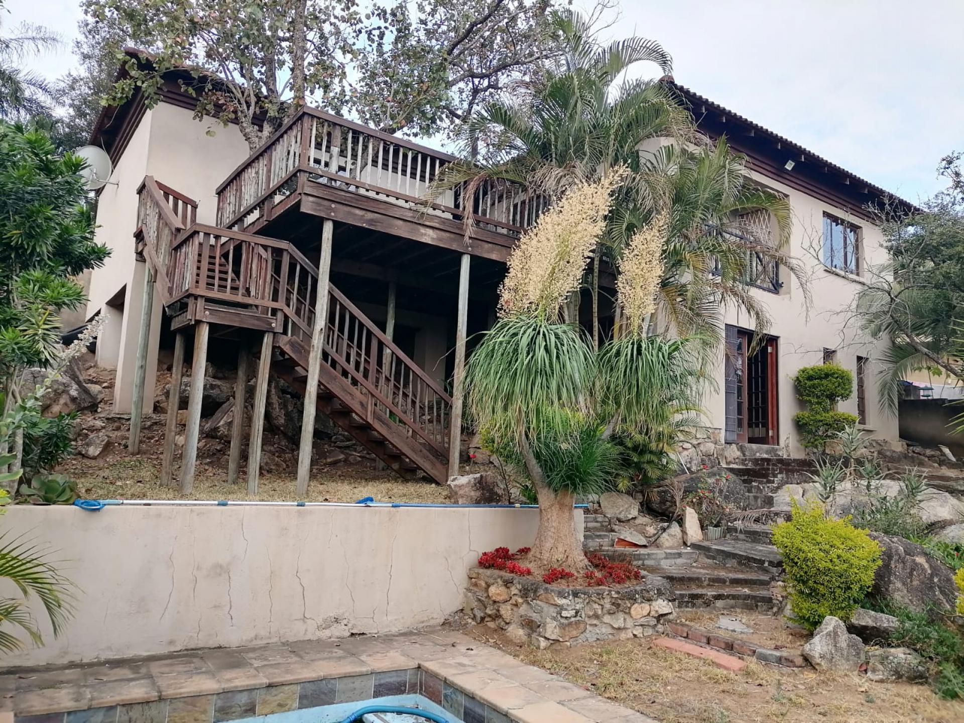  of property in Stonehenge