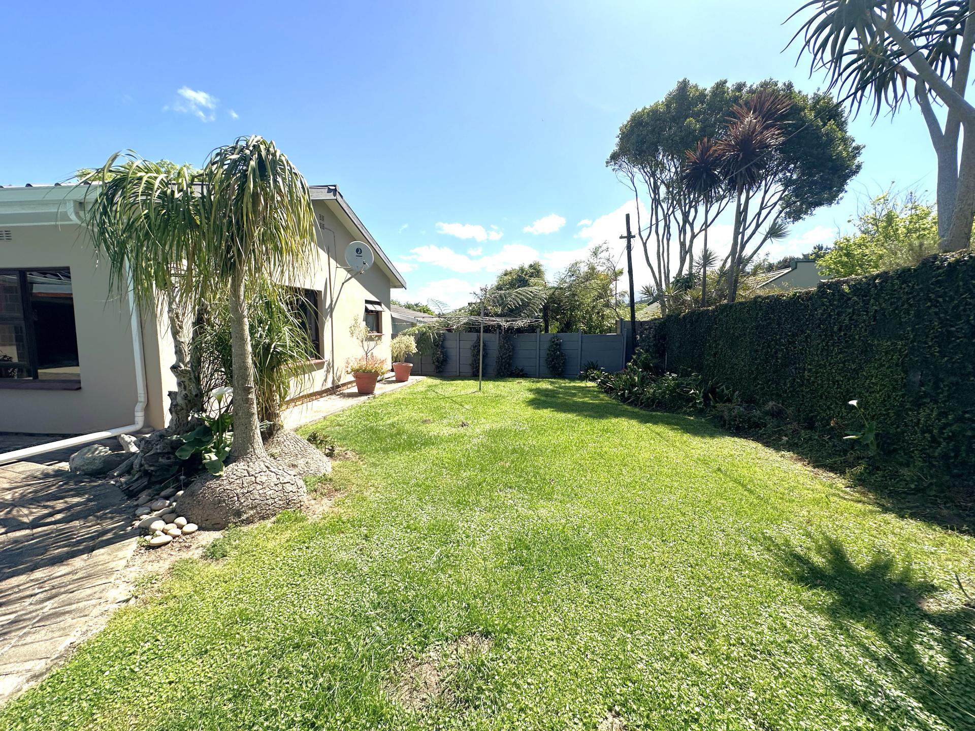  of property in Glen Barrie