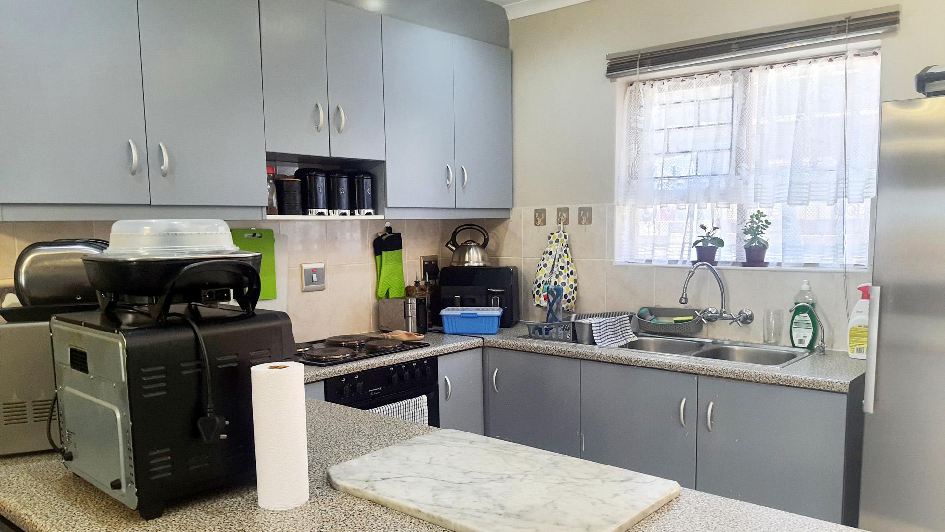 Kitchen of property in Heiderand