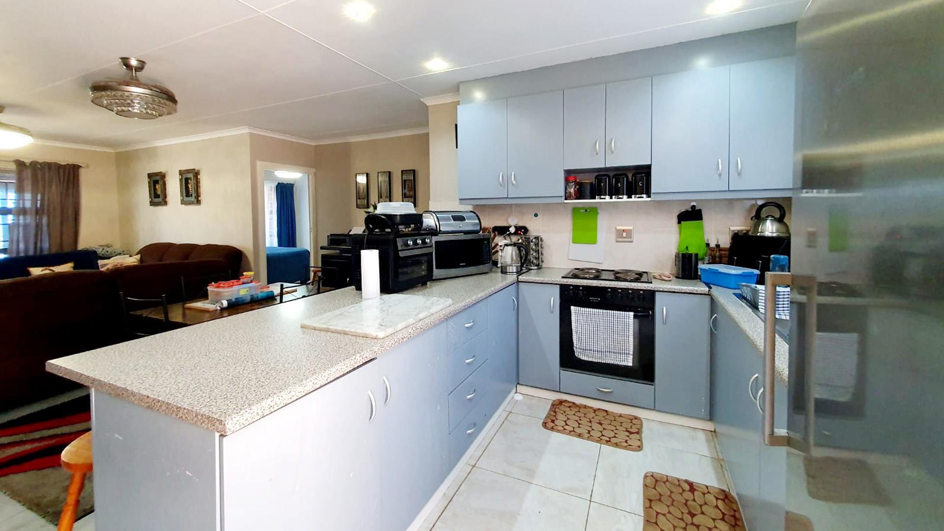 Kitchen of property in Heiderand