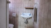 Bathroom 1 - 5 square meters of property in Boksburg South