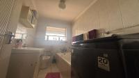 Bathroom 1 - 5 square meters of property in Krugersdorp