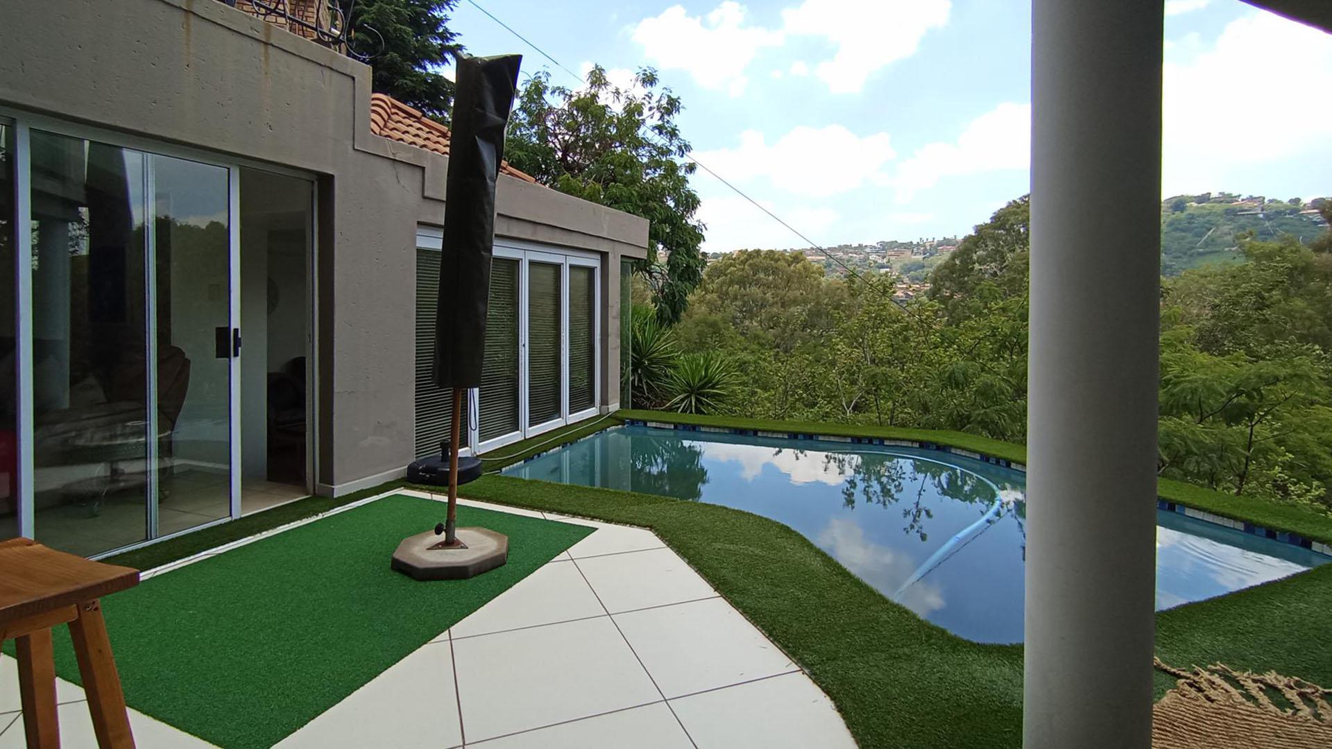 Backyard of property in Glenvista