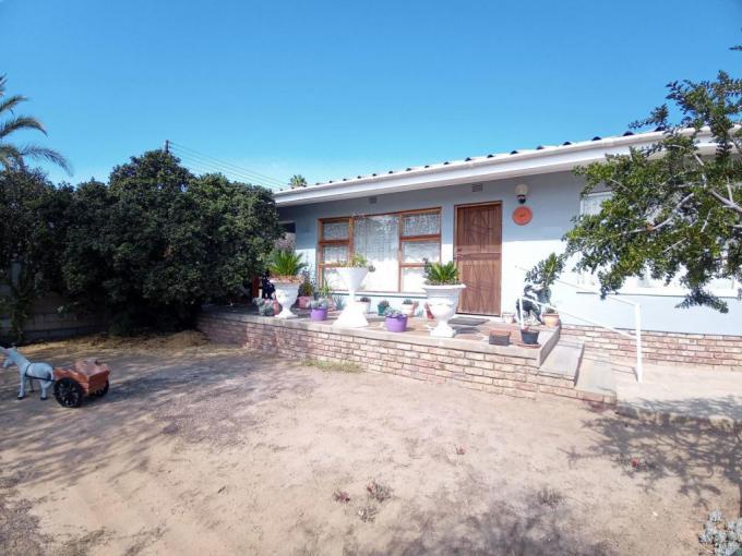 3 Bedroom House to Rent in Oudtshoorn - Property to rent - MR699694