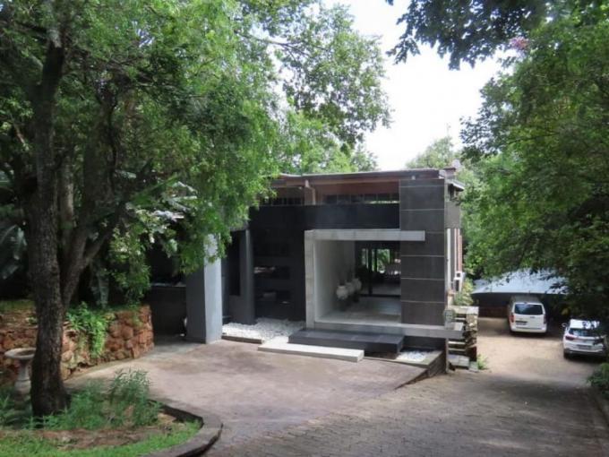 5 Bedroom House for Sale For Sale in Protea Park (North West) - MR699704