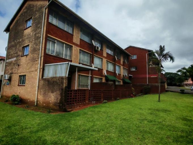 2 Bedroom Apartment for Sale For Sale in Montclair (Dbn) - MR699715