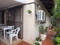 2 Bedroom 1 Bathroom Simplex to Rent for sale in Bluff