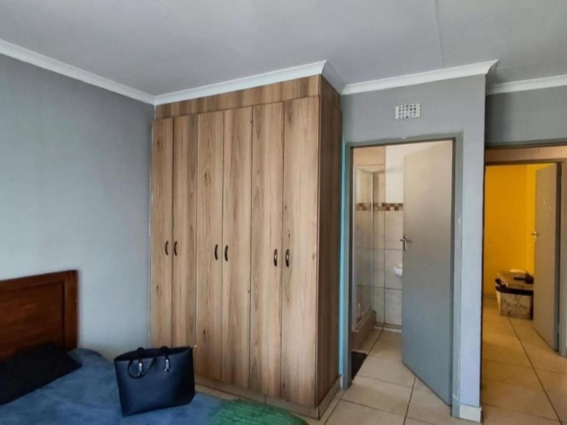  of property in Albertsdal