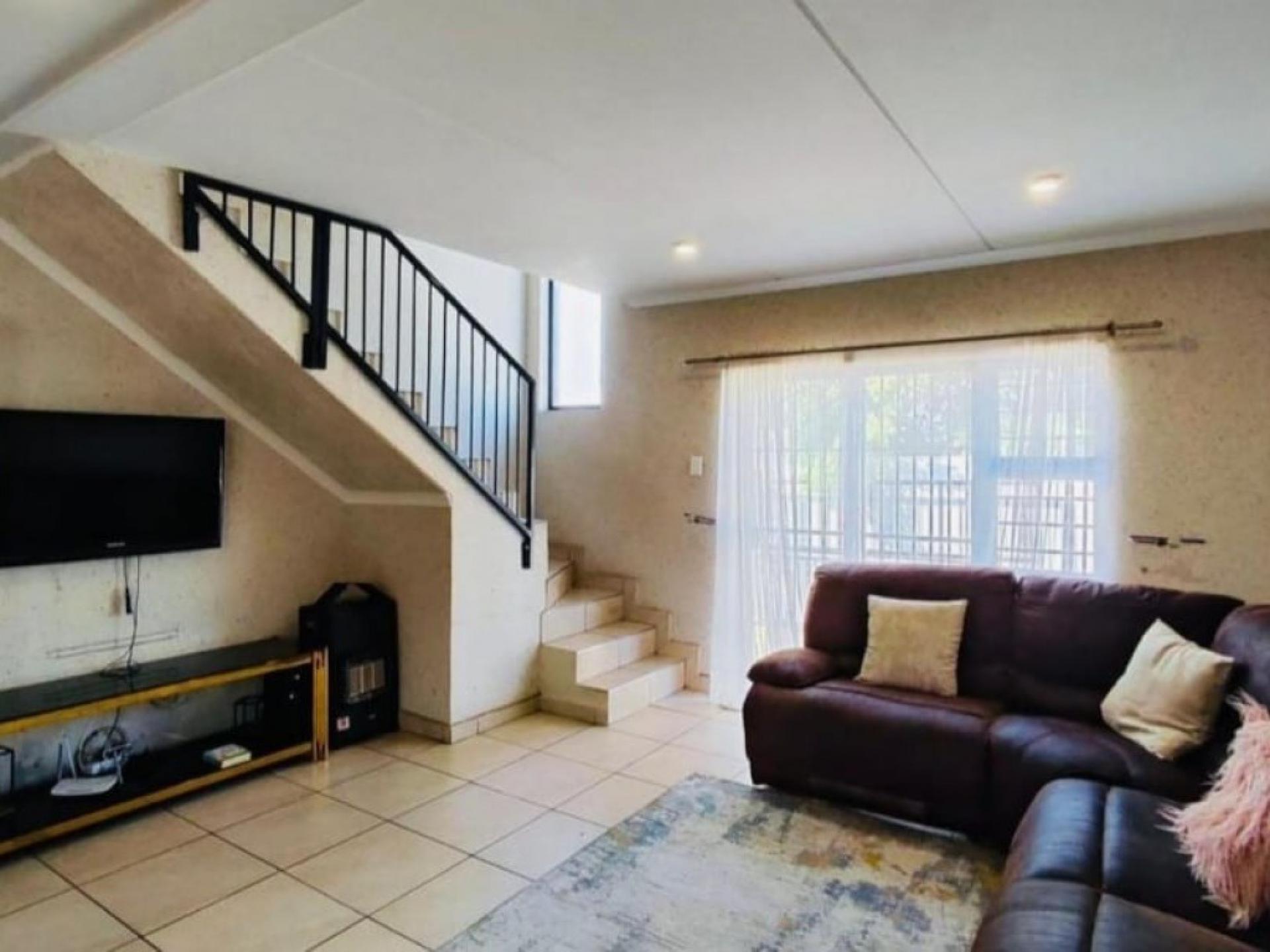  of property in Albertsdal