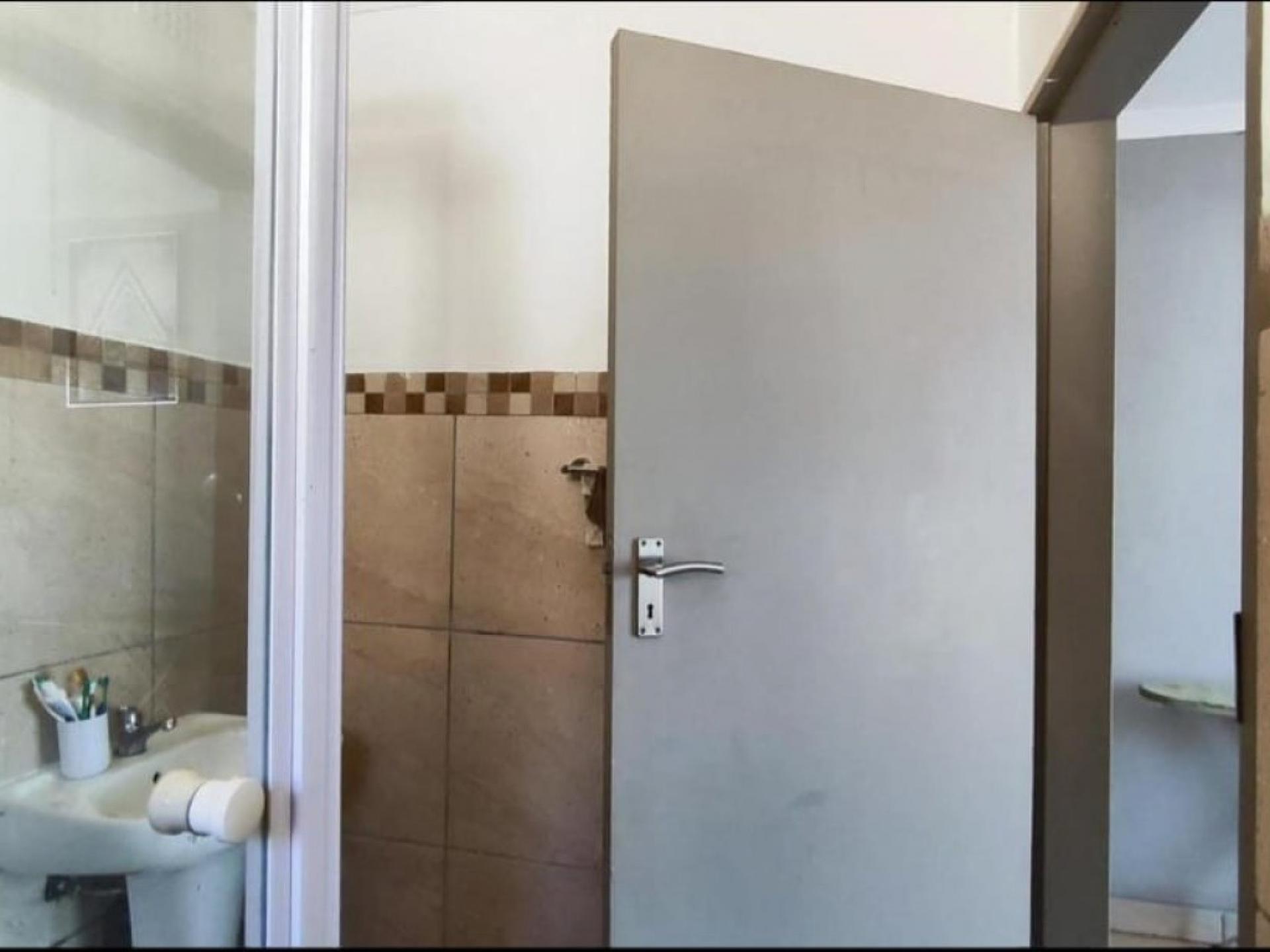  of property in Albertsdal