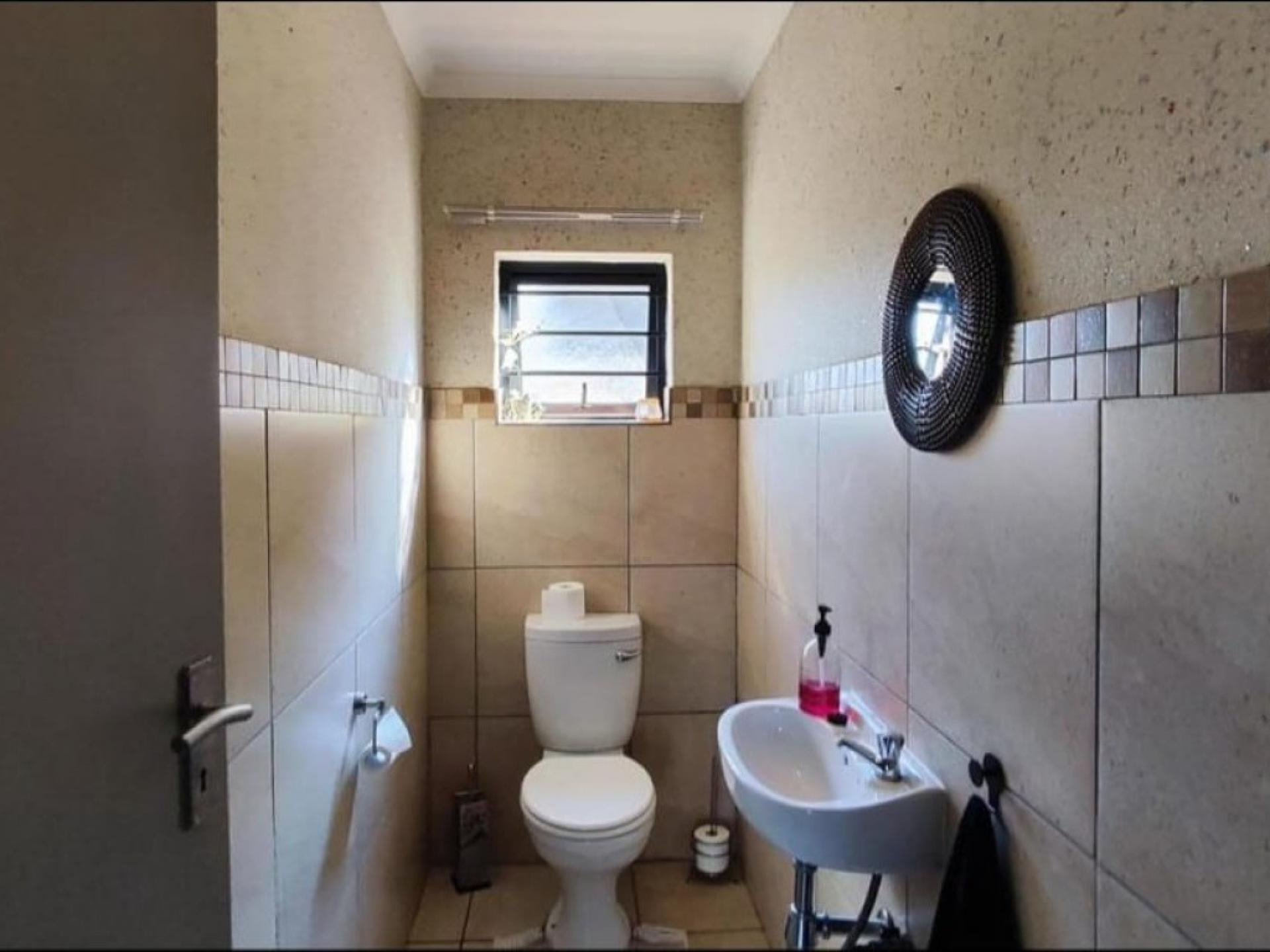  of property in Albertsdal