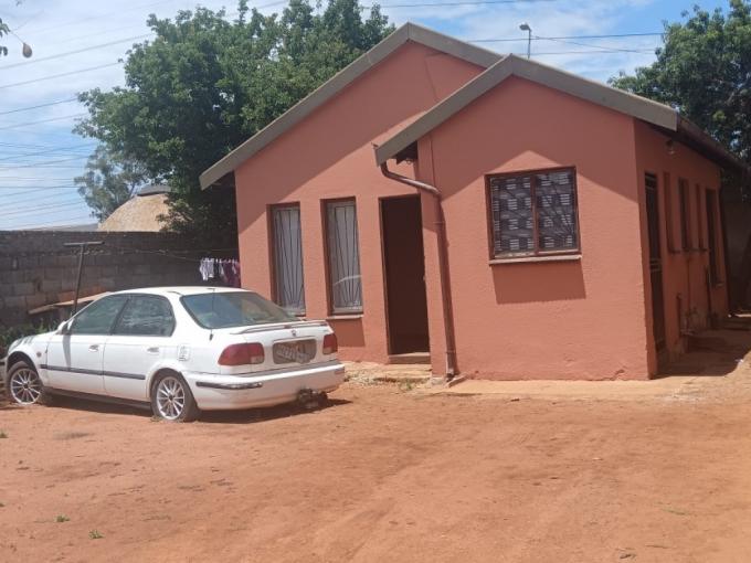 2 Bedroom House for Sale For Sale in Vosloorus - MR699725