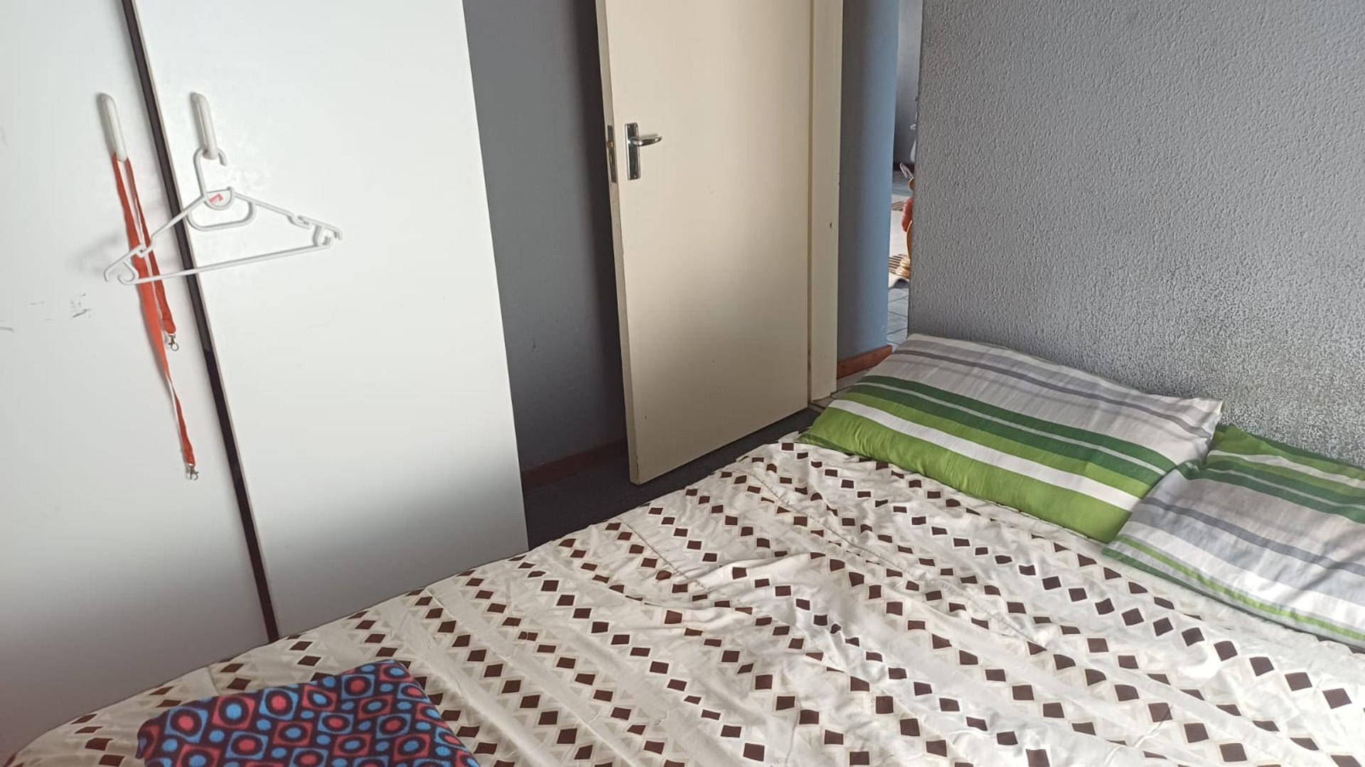 Bed Room 1 of property in Orion Park