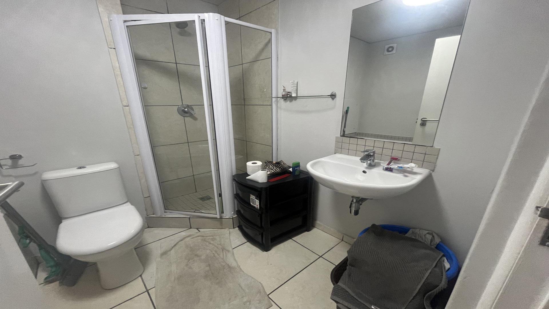 Bathroom 1 of property in Ballito