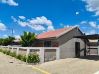  of property in Estoire