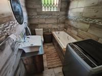  of property in Estoire