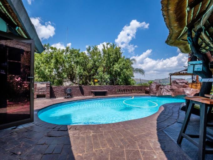 House for Sale For Sale in Kosmos - MR699805