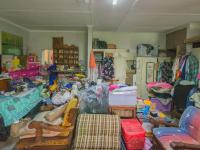  of property in Uvongo