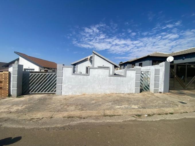 2 Bedroom House for Sale For Sale in Naturena - MR699826