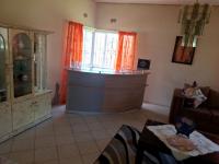  of property in Alan Manor