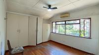 Main Bedroom - 19 square meters of property in Dawncliffe