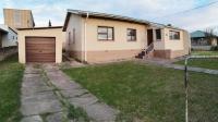 Front View of property in Van Riebeeckhoogte