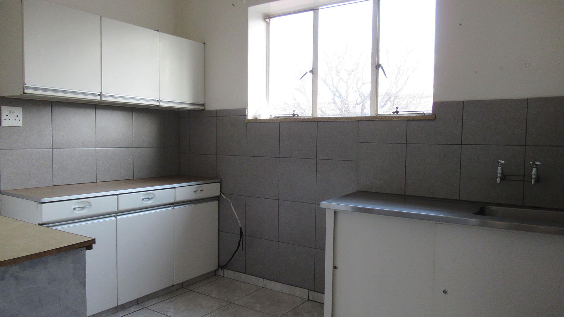 Kitchen - 10 square meters of property in Lambton
