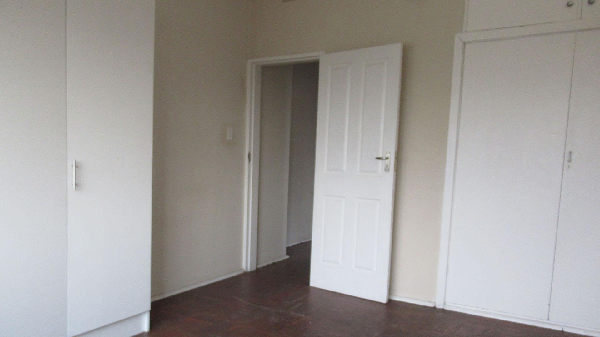 Bed Room 2 - 18 square meters of property in Lambton