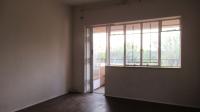 Lounges - 21 square meters of property in Lambton