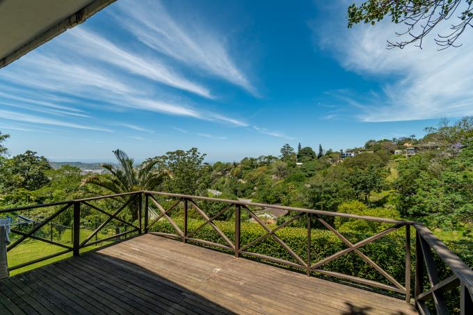 4 Bedroom House for Sale For Sale in Kloof  - MR699874