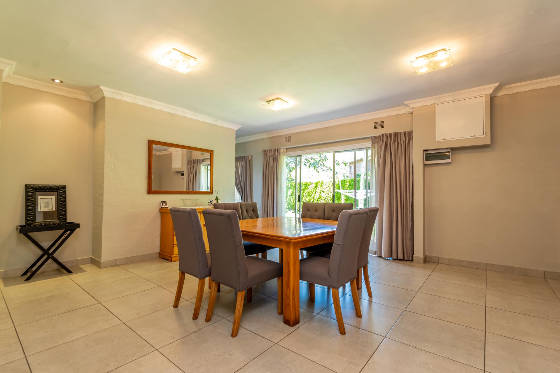  of property in Kloof 