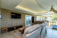  of property in Kloof 