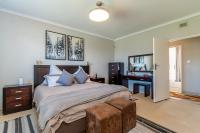  of property in Kloof 