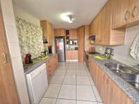  of property in Magalieskruin