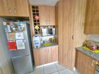  of property in Magalieskruin