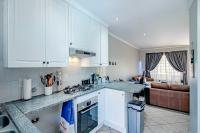  of property in Magalieskruin