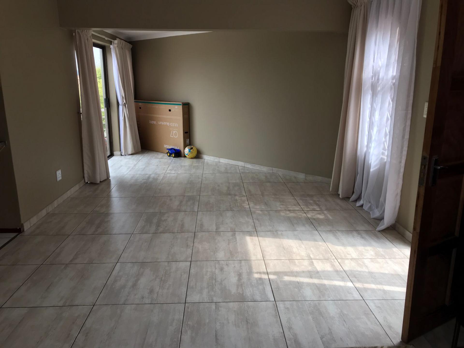  of property in Winchester Hills