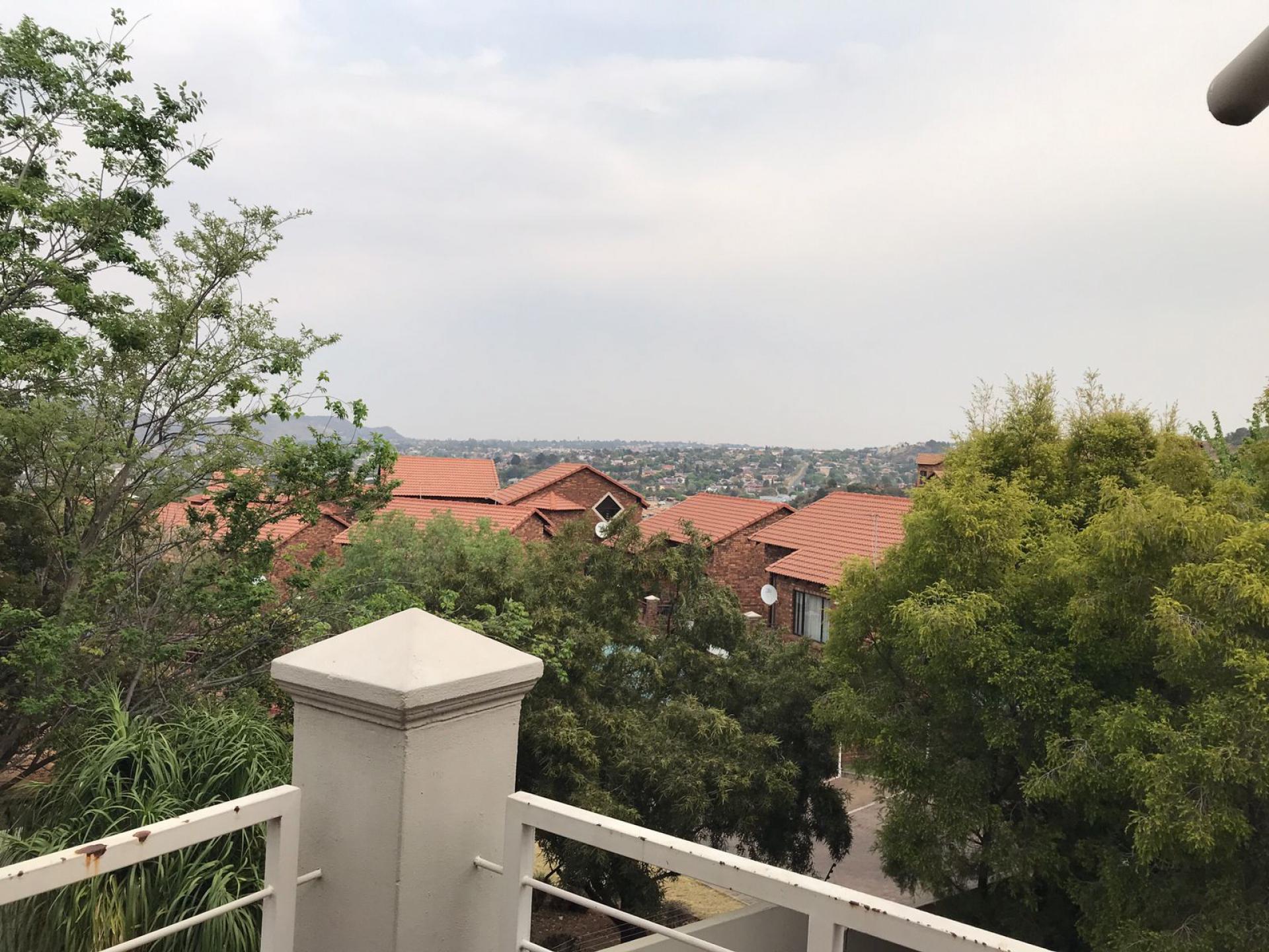  of property in Winchester Hills