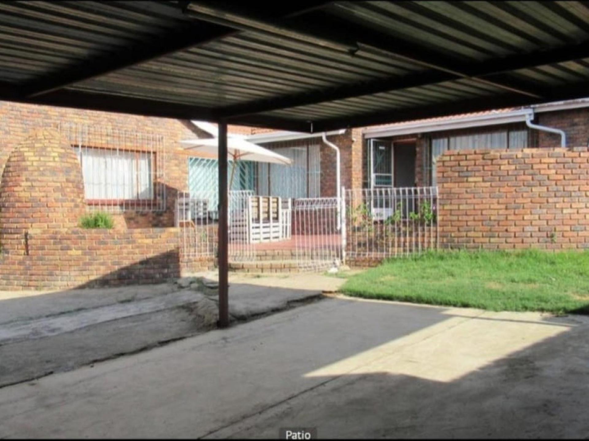  of property in Elandspark