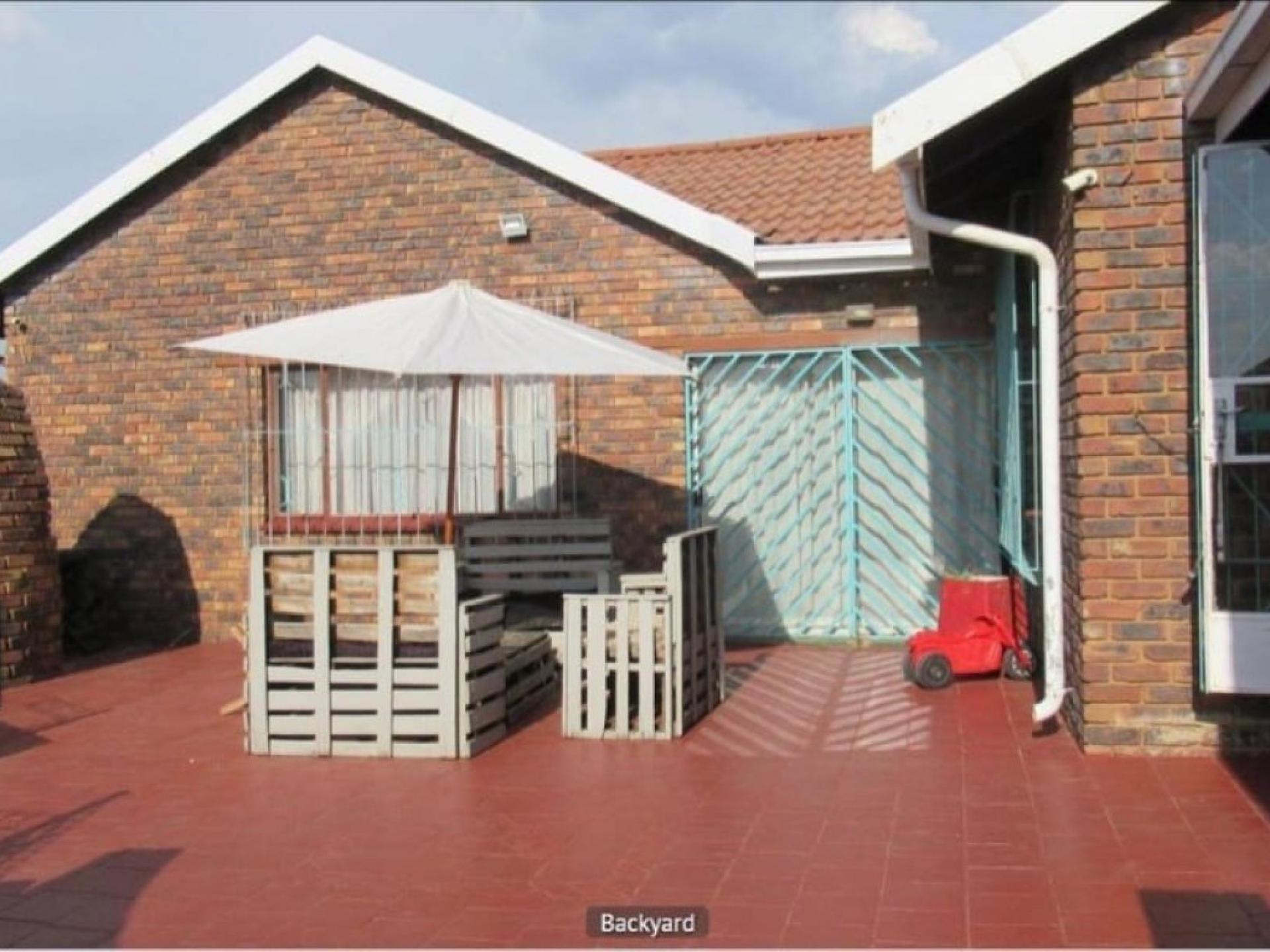  of property in Elandspark