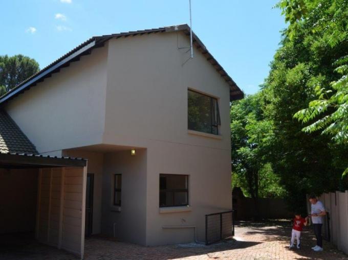 2 Bedroom House for Sale For Sale in Bayswater - MR699957