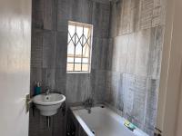  of property in Riverside View