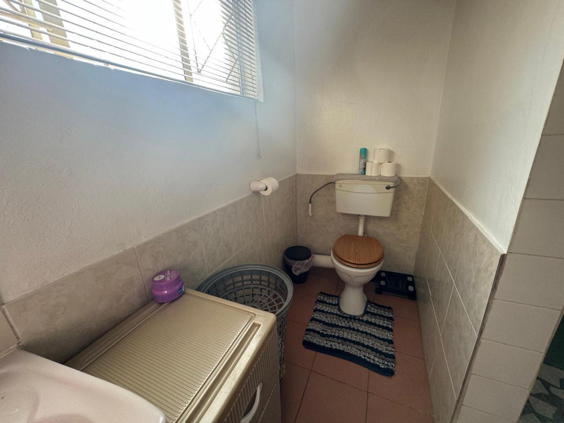  of property in Roodepoort North