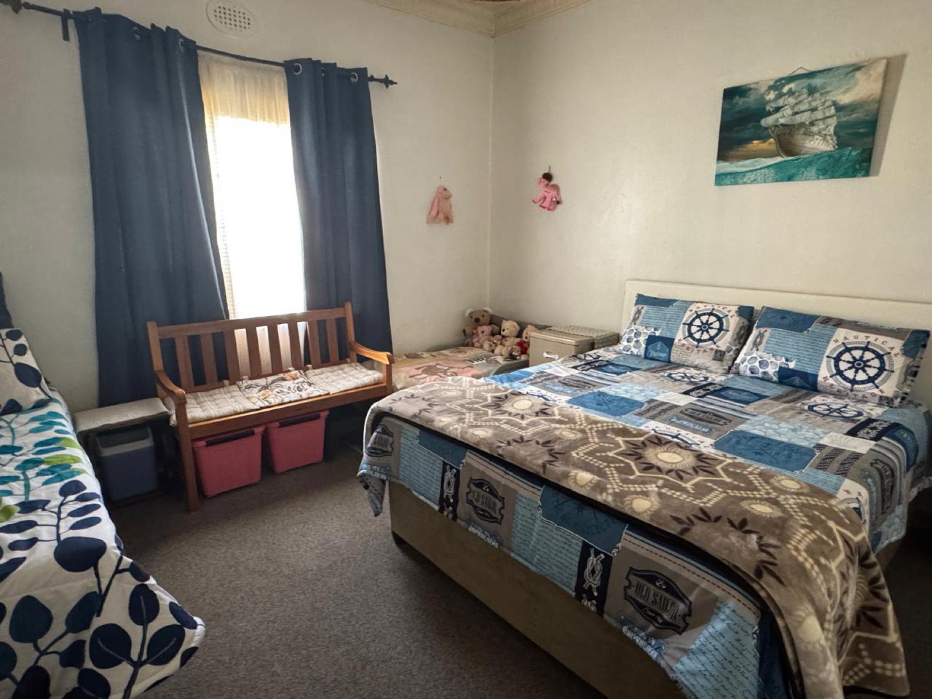  of property in Roodepoort North