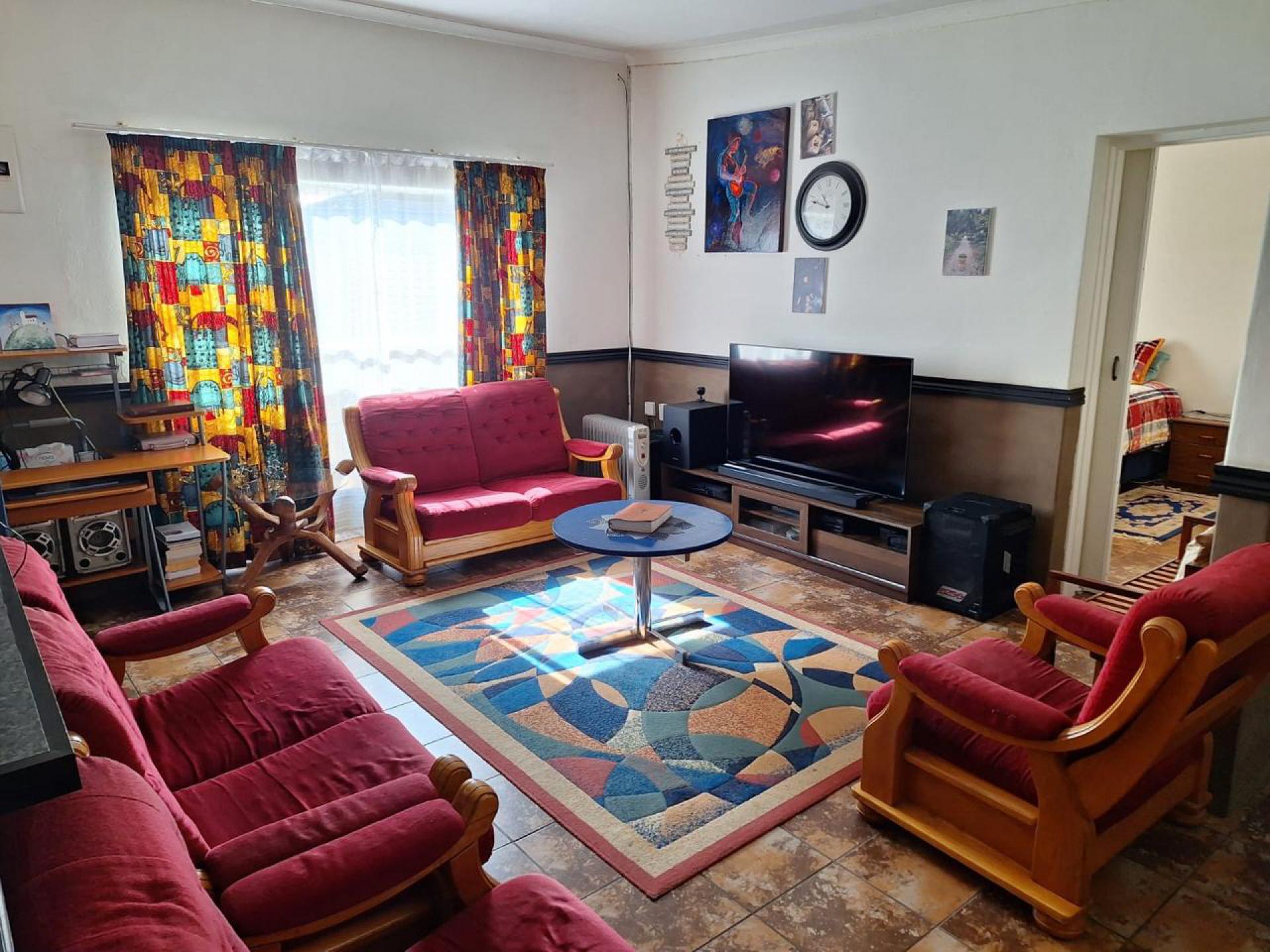  of property in Roodepoort North