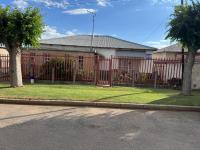  of property in Roodepoort North